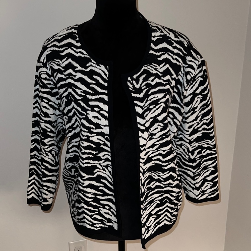 Dana Buchman Zebra / animal print cardigan Sz XL